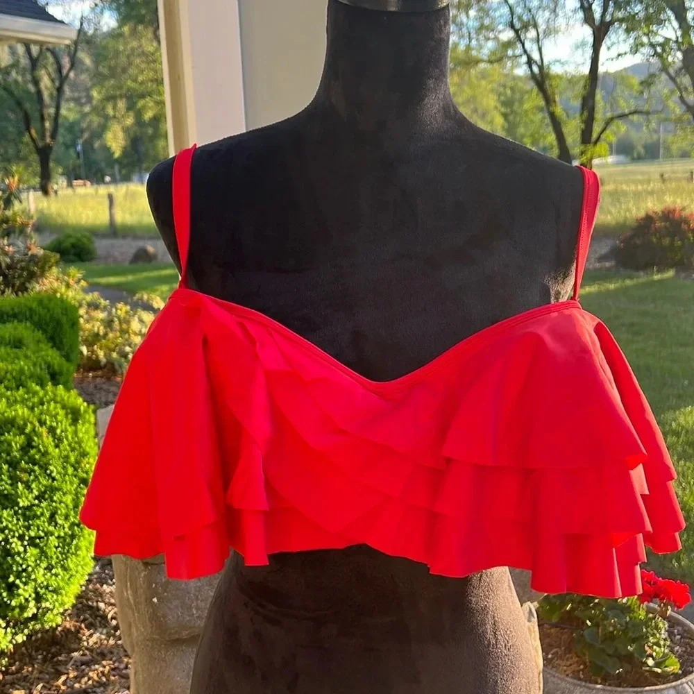 NWT Unique Vintage Retro 50’s bikini top XXL